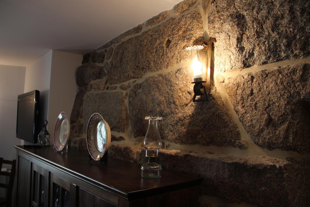 Casa Fonte Do Laboreiro Кастро Лаборейро Екстериор снимка