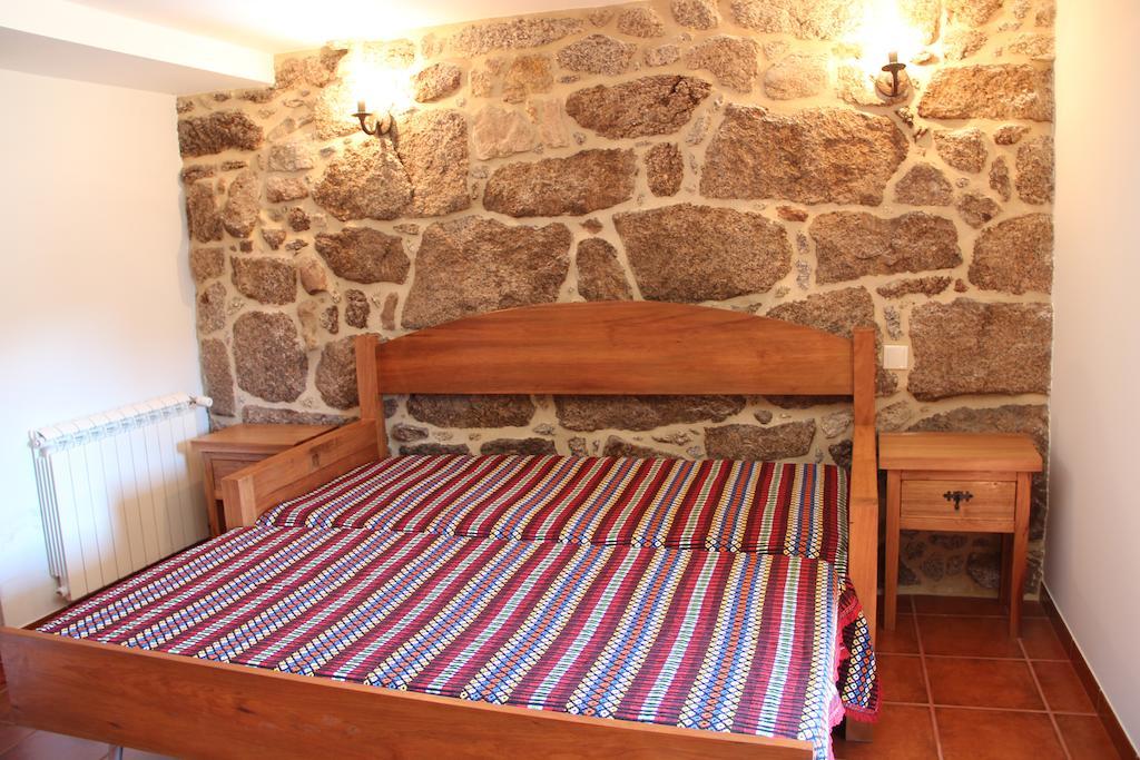 Casa Fonte Do Laboreiro Кастро Лаборейро Екстериор снимка