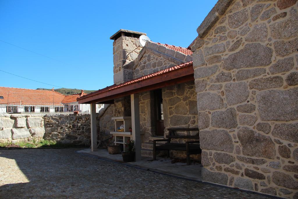 Casa Fonte Do Laboreiro Кастро Лаборейро Екстериор снимка