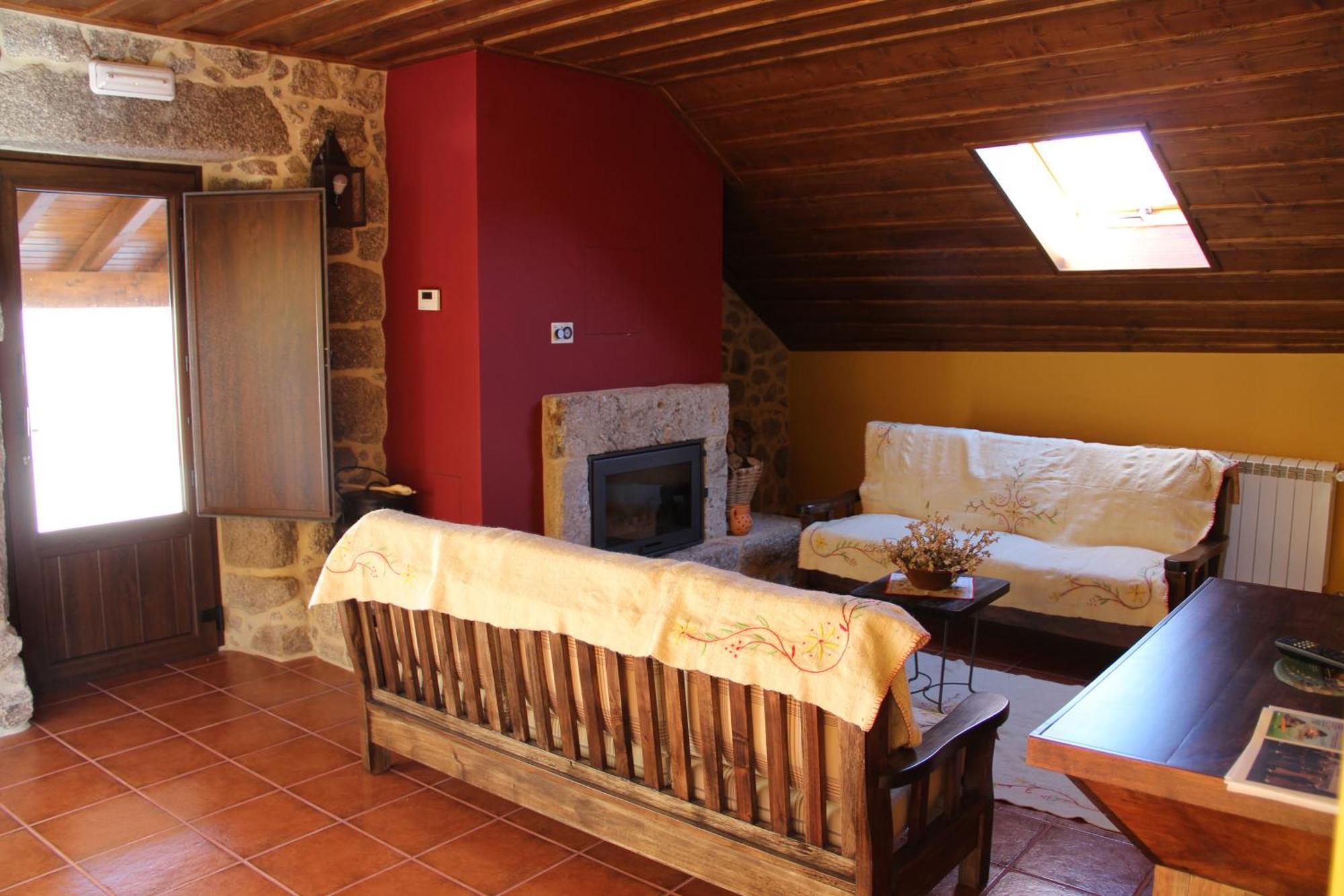 Casa Fonte Do Laboreiro Кастро Лаборейро Екстериор снимка
