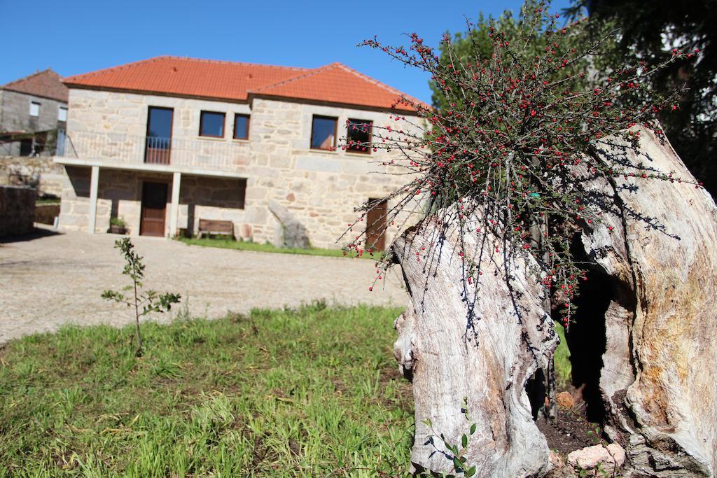 Casa Fonte Do Laboreiro Кастро Лаборейро Екстериор снимка