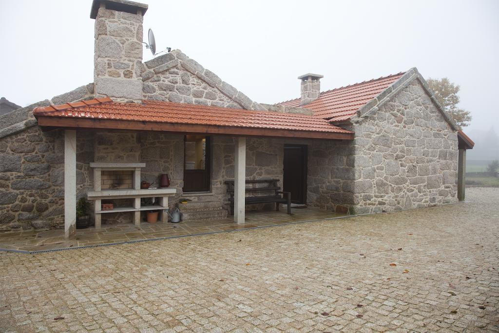 Casa Fonte Do Laboreiro Кастро Лаборейро Екстериор снимка