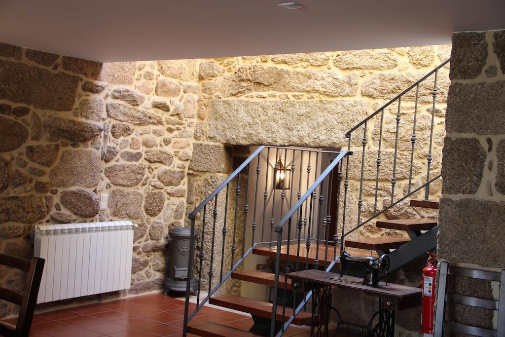 Casa Fonte Do Laboreiro Кастро Лаборейро Екстериор снимка
